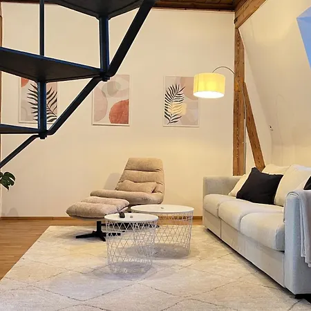 Ludwigshome Luxus - Zentral, 95qm, Whirlpool, Balkon, Smart Tv *