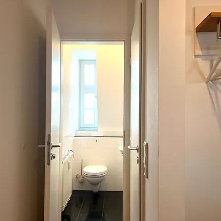 Ludwigshome Luxus - Zentral, 95qm, Whirlpool, Balkon, Smart Tv Appartement