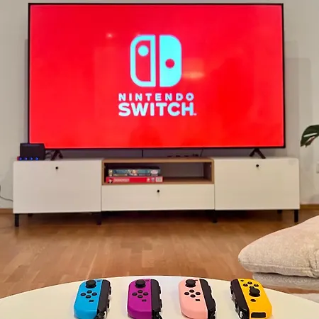 Ludwigshome Luxus - Zentral, 95qm, Whirlpool, Balkon, Smart Tv Appartement Ludwigsbourg